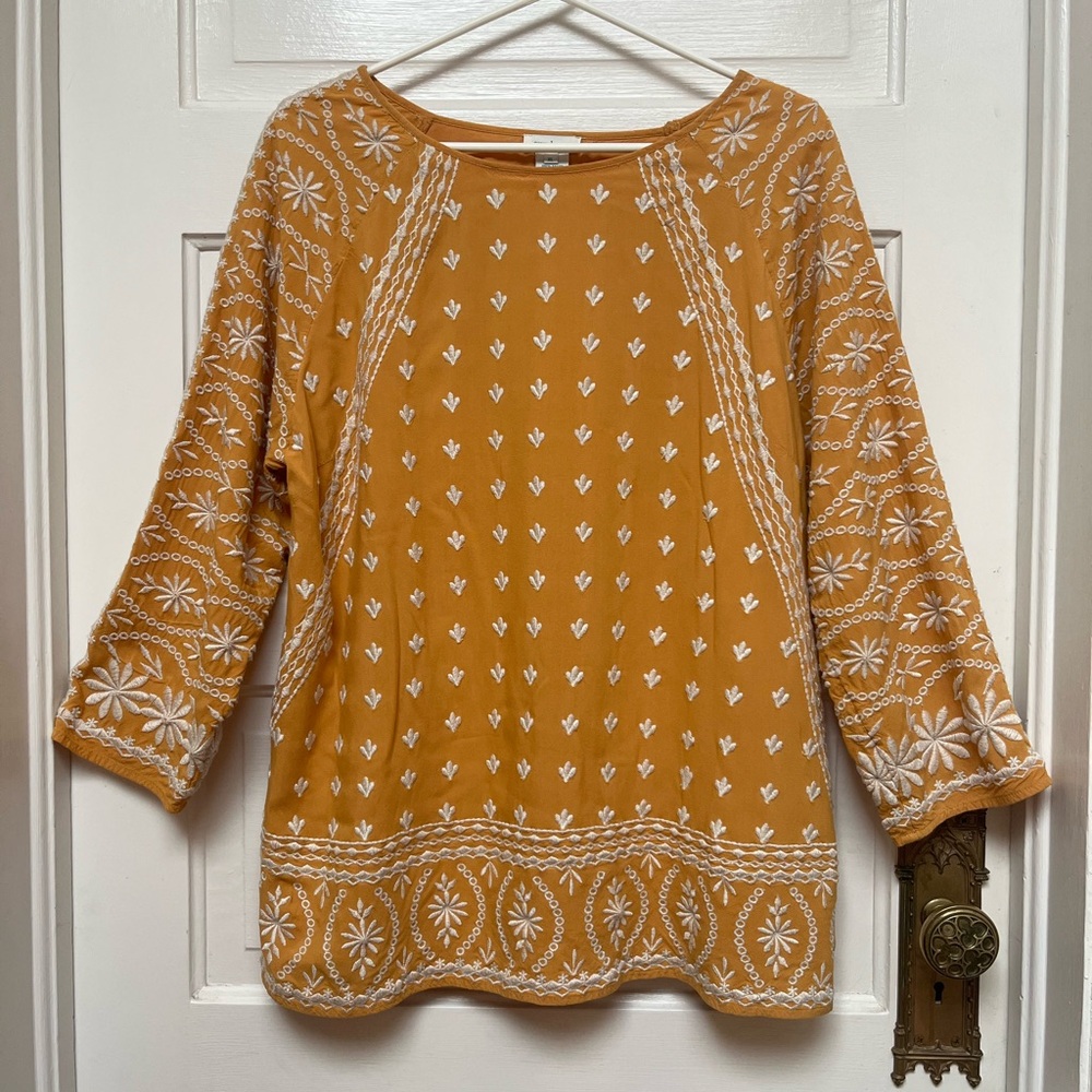 Sundance Embroidered Top, XL